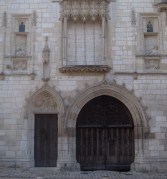 The main gate, with false windows on either side