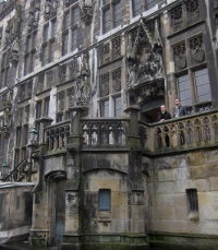 Entrance to the town hall.