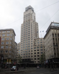 The Boerentoren (1932).