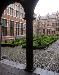 The Plantin Press.