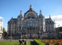 Central Station (Louis Delacenserie, 1905).