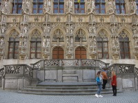 Steps of the town hall.