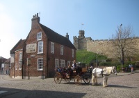 The Castle Hill Club (previously the Black Boy pub).